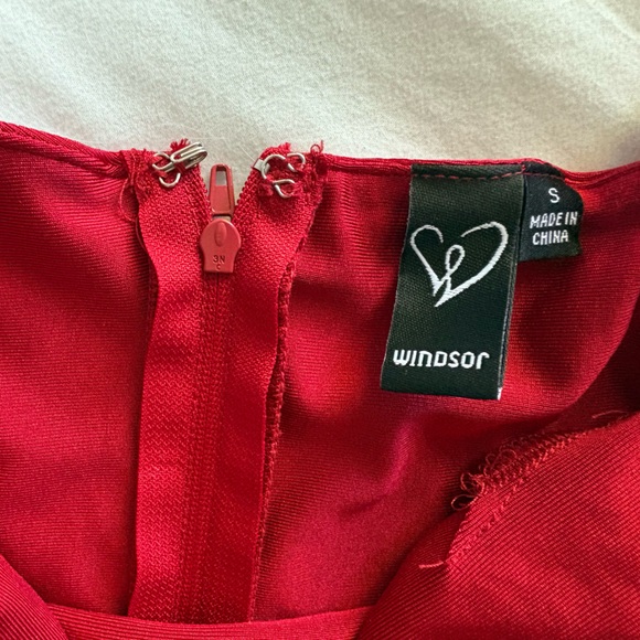 MOVING SALE -SEXY Red high-low Darcy Dress-Windsor Sz.S - Picture 7 of 9